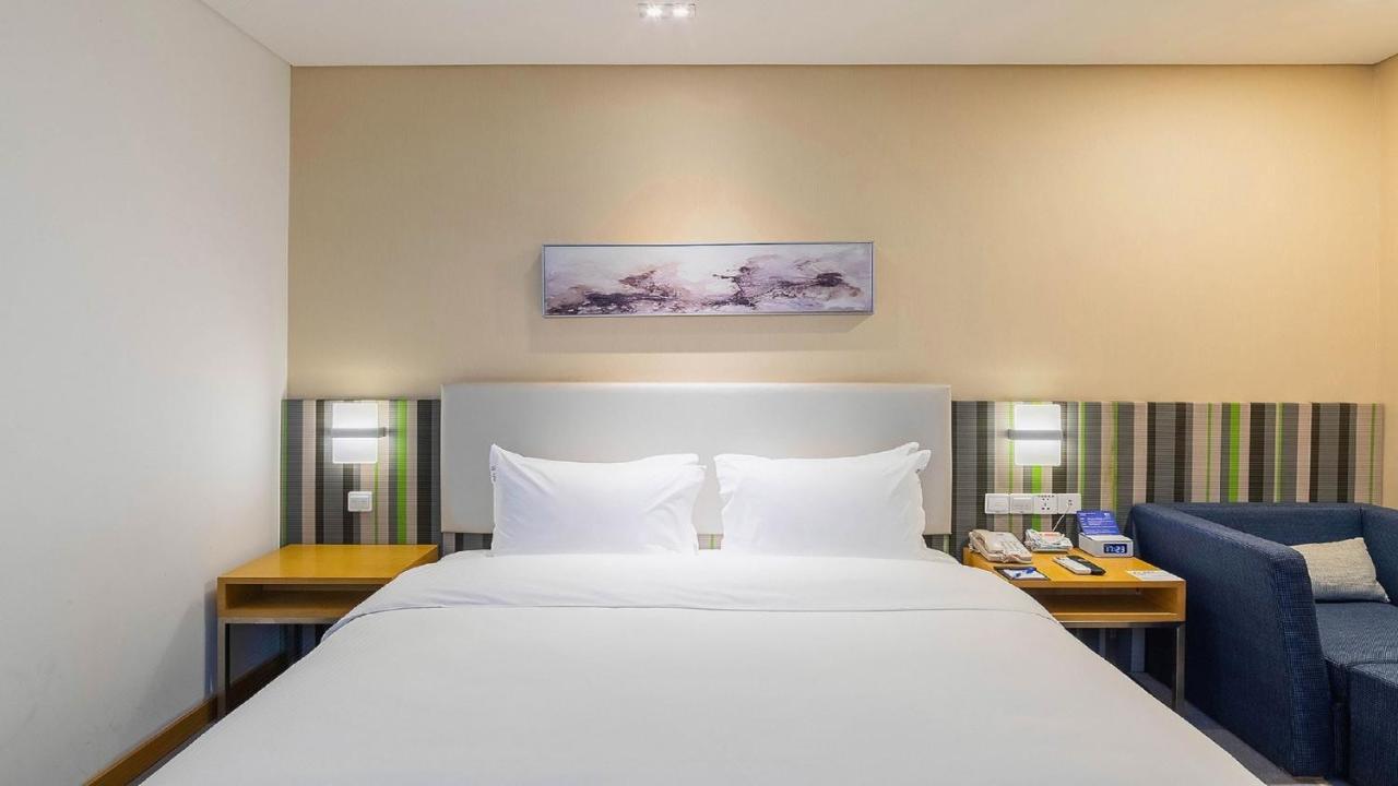 Holiday Inn Express Baoji City Centre By Ihg Zewnętrze zdjęcie