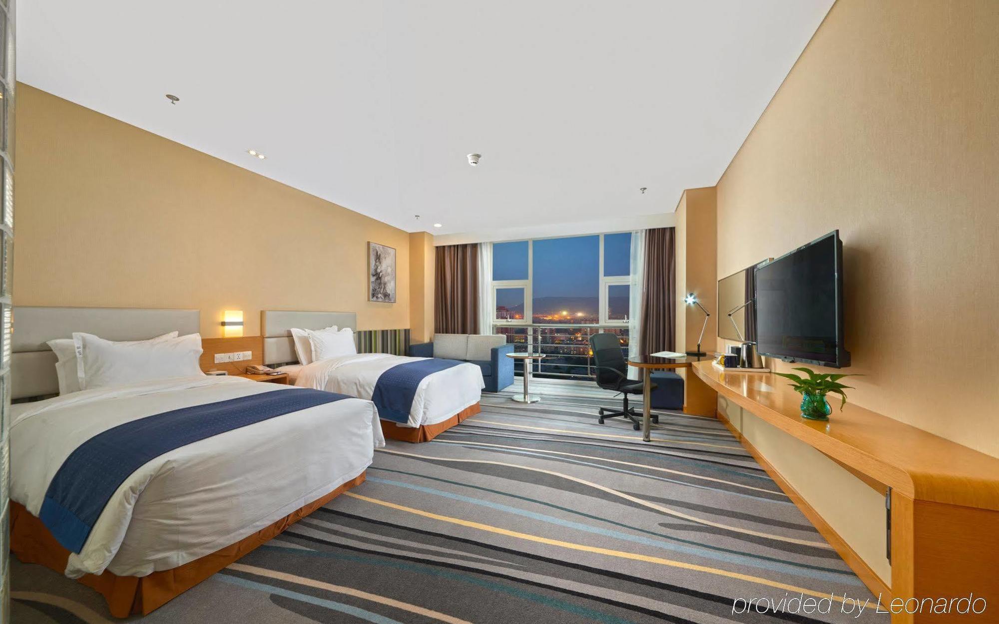 Holiday Inn Express Baoji City Centre By Ihg Zewnętrze zdjęcie
